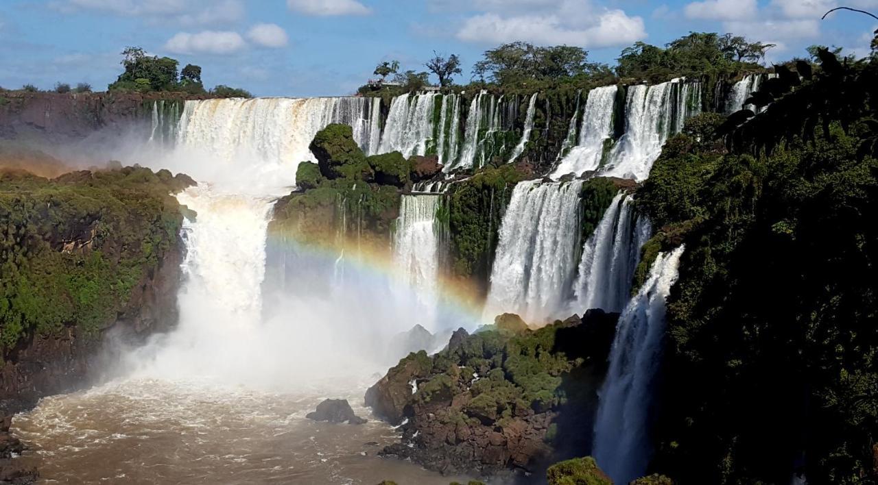 Ambay Suites & Dorms Puerto Iguazú Zewnętrze zdjęcie