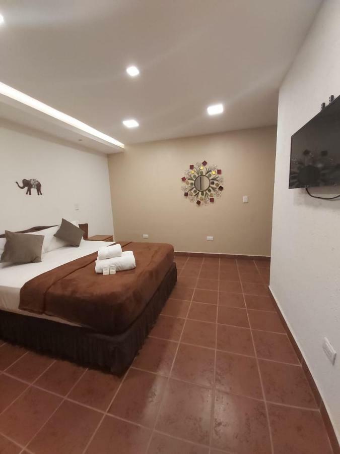 Ambay Suites & Dorms Puerto Iguazú Zewnętrze zdjęcie