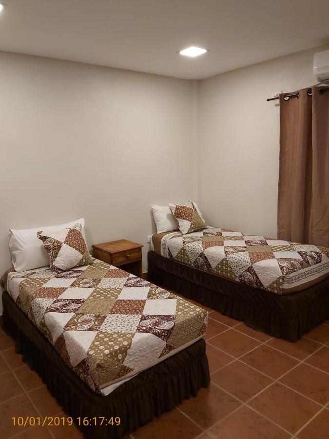 Ambay Suites & Dorms Puerto Iguazú Zewnętrze zdjęcie